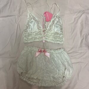 SOLD OUT Sugar Thrillz Bra and Bloomer set by Dolls Kill in size small!